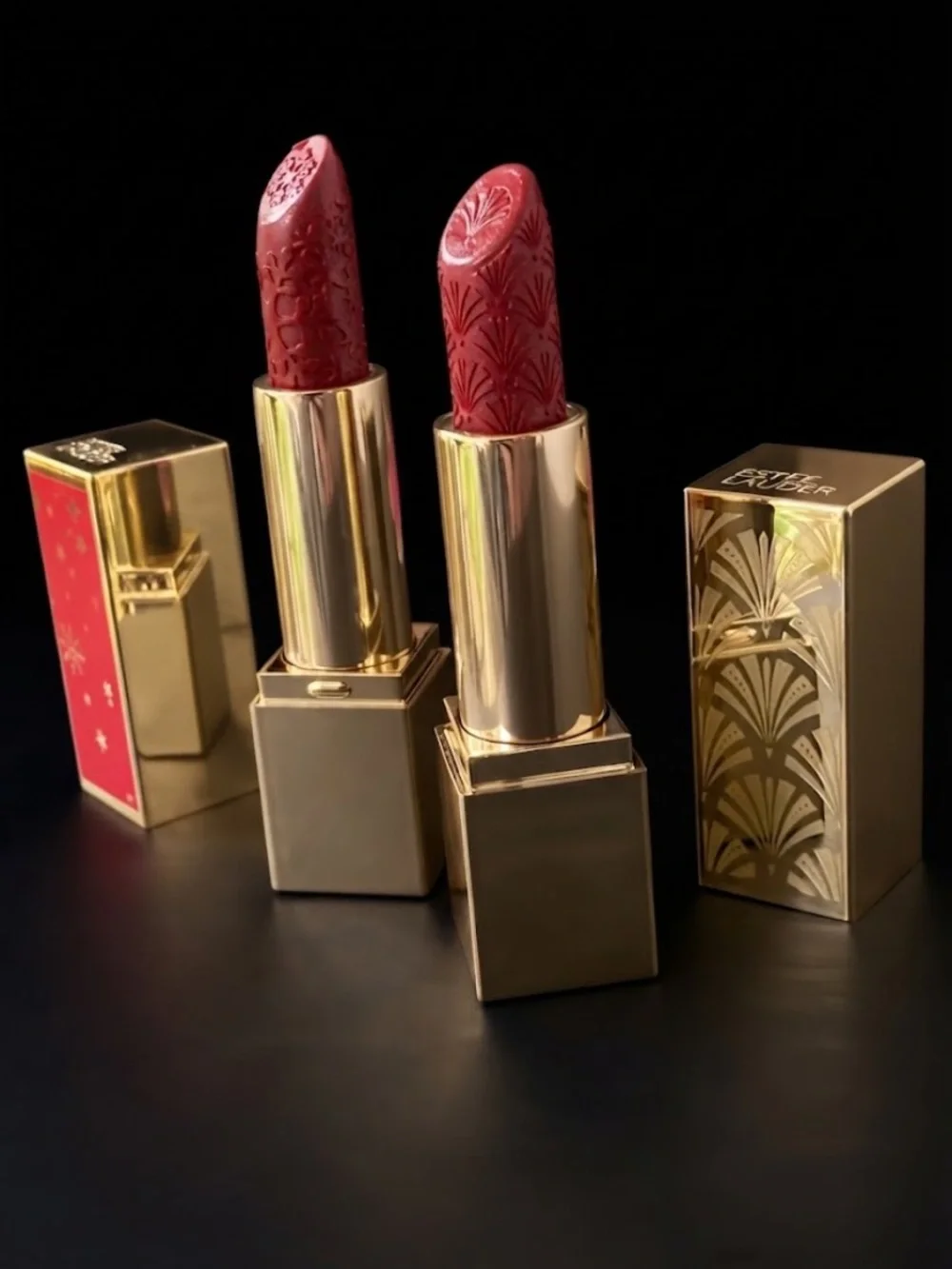 💄ESTEE LAUDER- Immortal & Red Velvet Embossed Lipstick Duo💋
